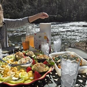 George's closet Elegant Dining Set with Assorted Colors